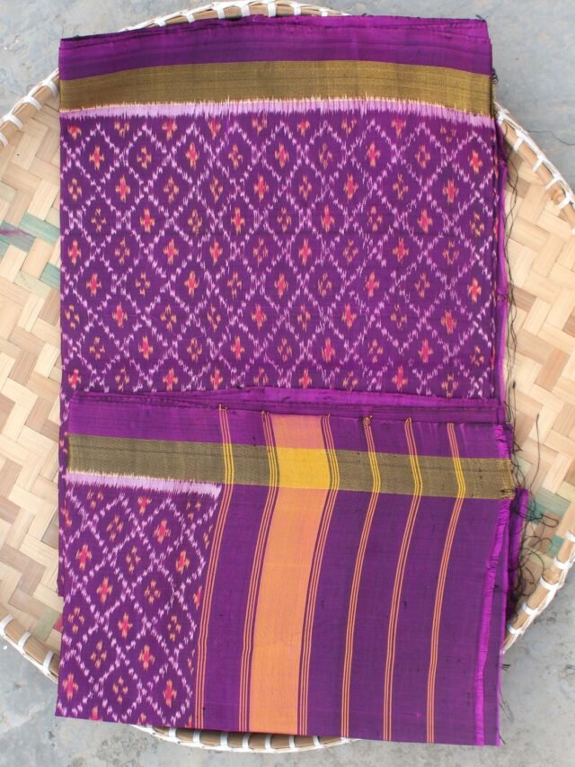 Purple and off-white -pure-silk-patan-patola-dupatta