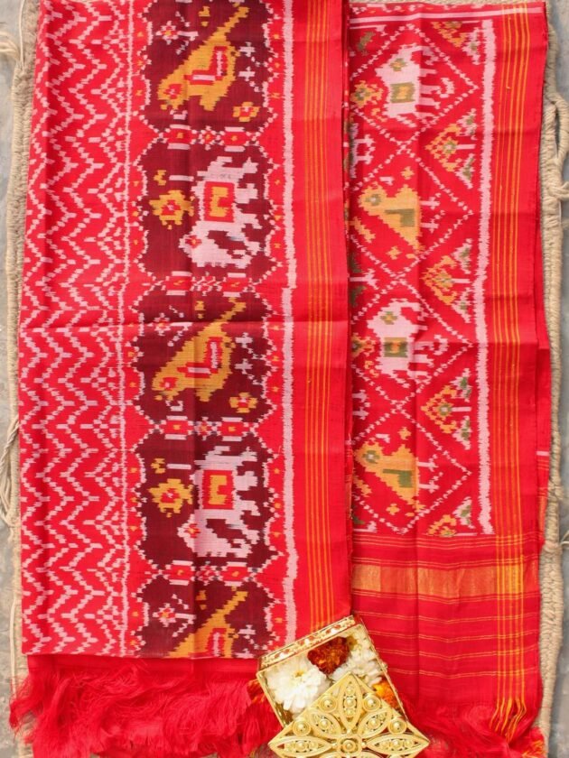 Red-semi-double-Patola-silk-dupatta