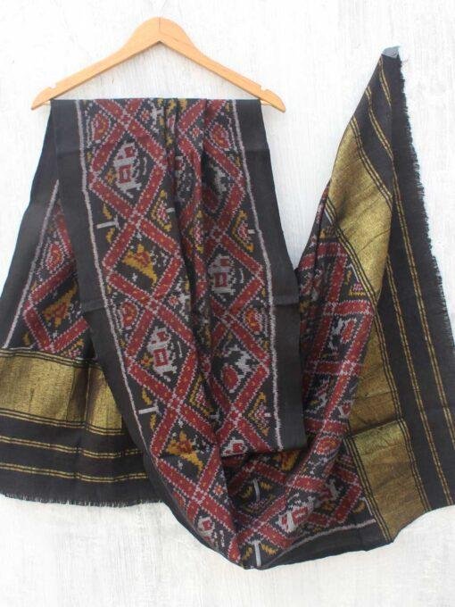 Black-and-red-patan-patola-woolen-shawl