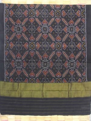 Black-handwoven-patan-patola-woolen-shawl