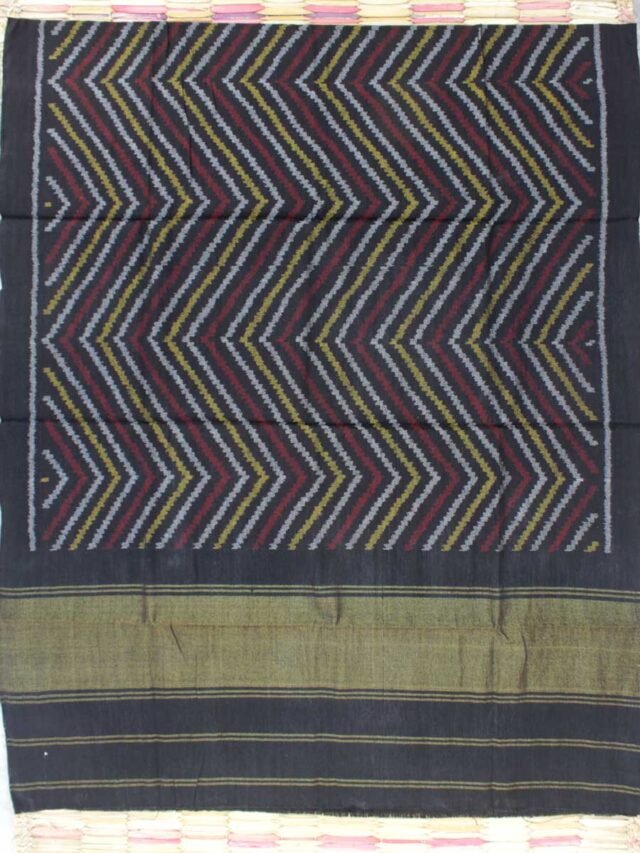 Black-zig-zag-patan-patola-pure-wool-shawl