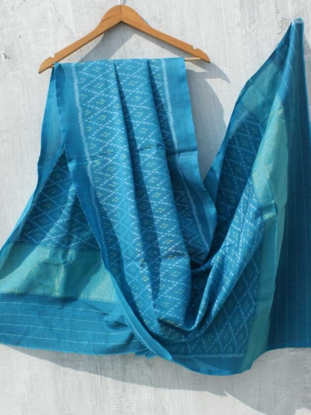 Cyan-Blue-patan-patola-woolen-shawl Shilphaat
