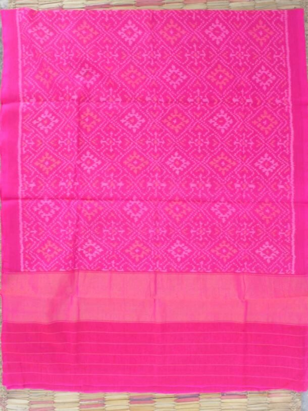 Rani-Pink-patan-patola-pure-wool-shawl