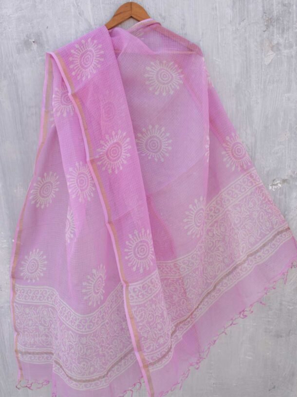 Lilac-Pink-Block-printed-kota-cotton-dupatta