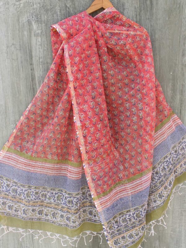 Tomato-red-Block-printed-kota-cotton-dupatta
