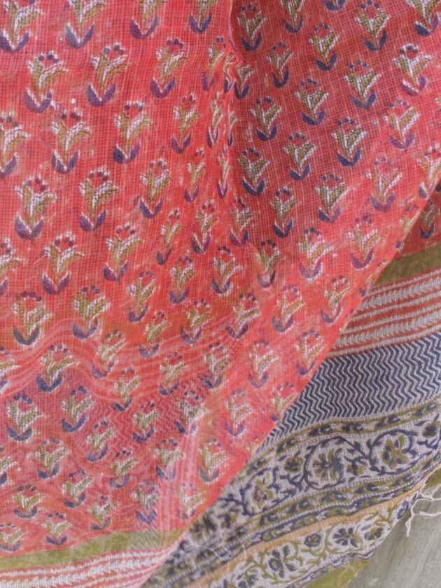 Tomato-red-Block-printed-kota-doria-dupatta