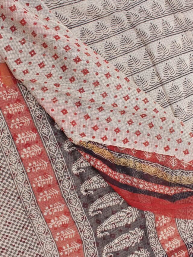 Off-white-and-Black--block-printed-Kota-doria-sari-Shilphaat