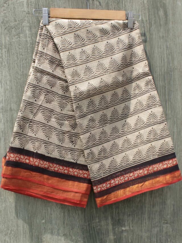 Off-white-and-black-block-printed-Kota-doriya-Sari-Shilphaat