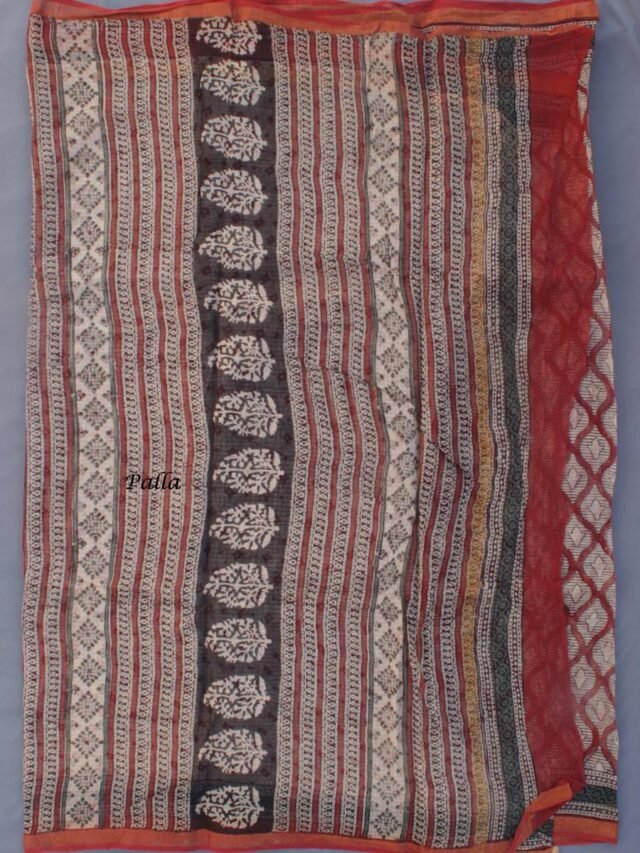 Dark-Red-and-Black-block-printed-Kota-cotton-sari-Shilphaat