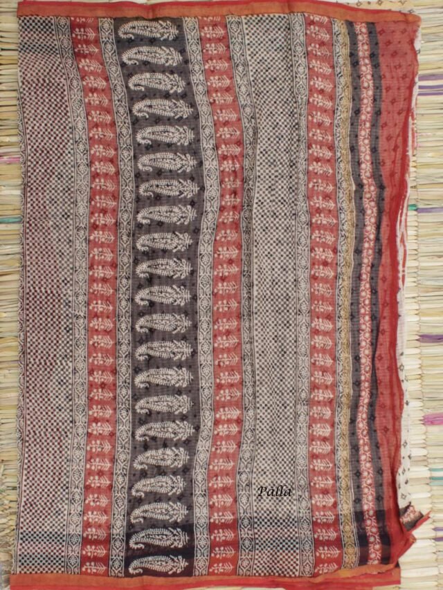 Dark-Red-and-Cream-printed-Kota-cotton-sari-Shilphaat