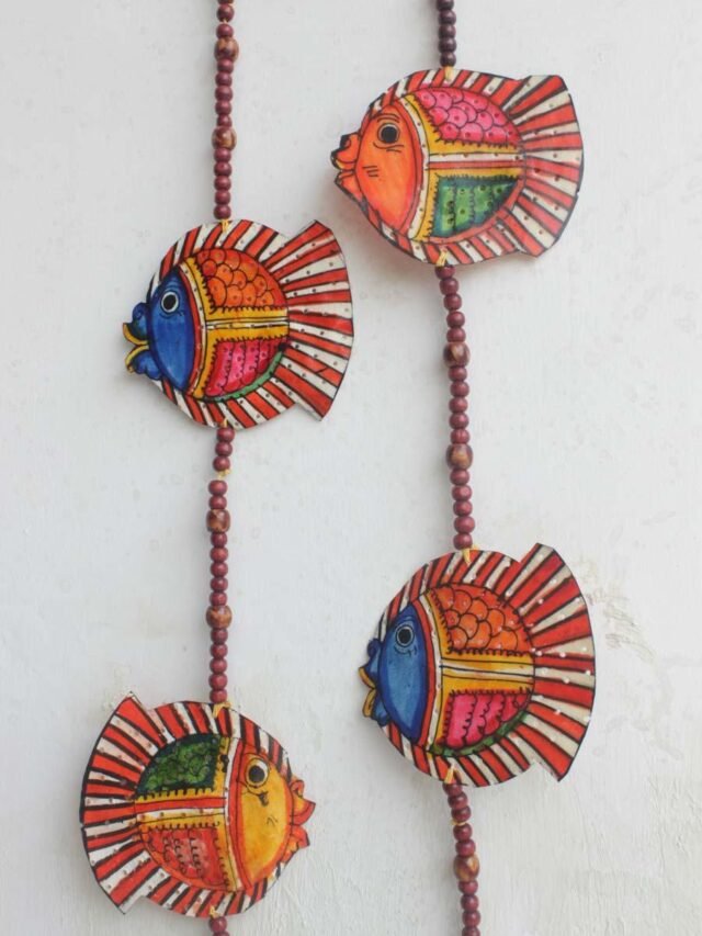 Tholu-bommalata-little-fish-door-hanging-toran-Shilphaat