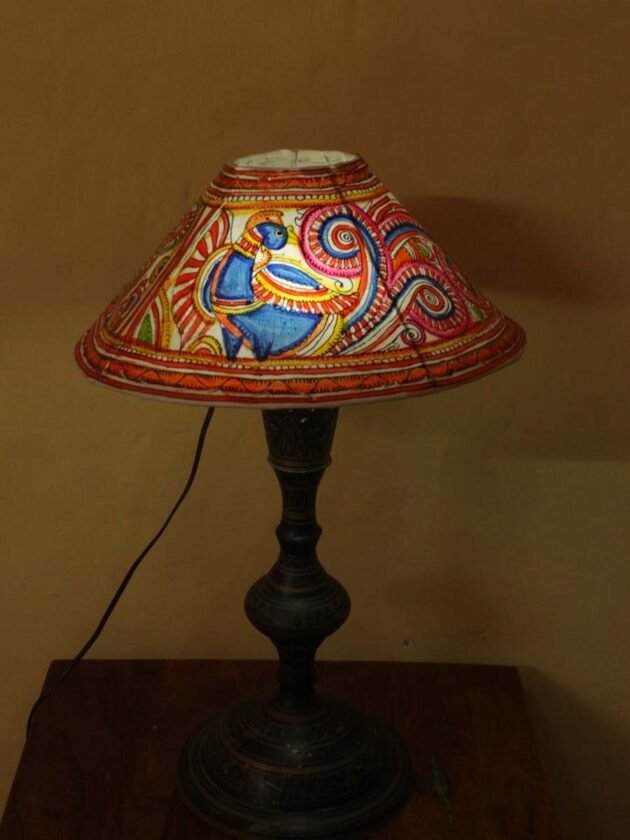 Two-Peacocks-tholu-bommalata-table-lamp