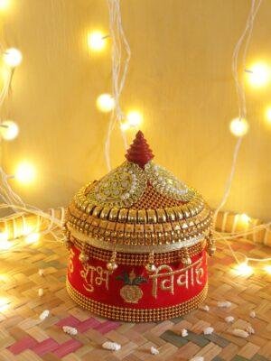 Shubh-vivah-red-lace-wood-Sinhora-Shilphaat