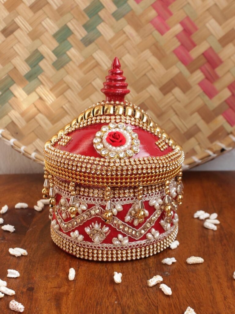 Beads-and-roses-Red-small-wooden-sindur-box at Shilphaat.com
