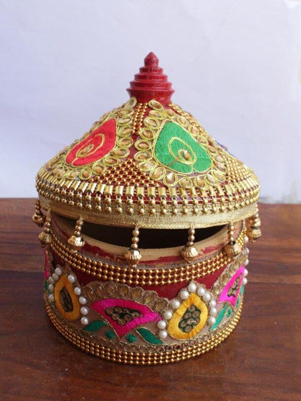 Multicolour-lace-wooden-Sindoor-box at shilphaat.com