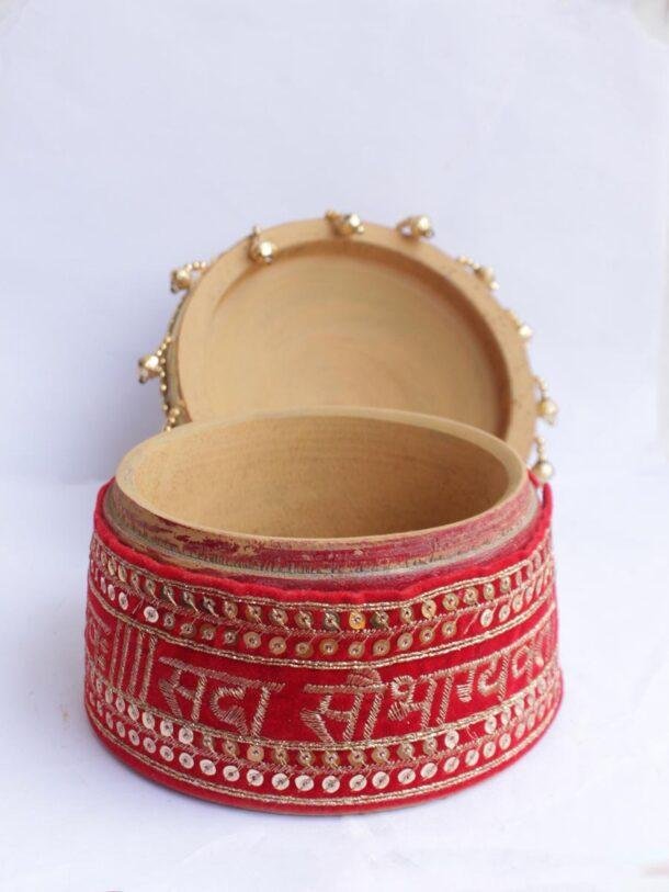 Sada-Saubhagayavati-lace-Sindoor-dani at Shilphaat.com