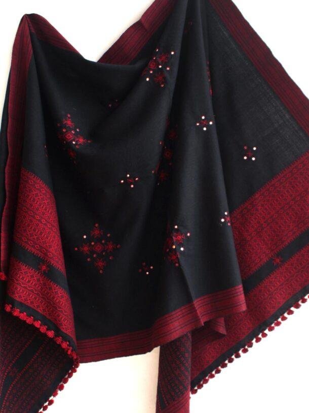 Black-and-Maroon-choumak-Bhujodi-woolen-shawl at Shilphaat