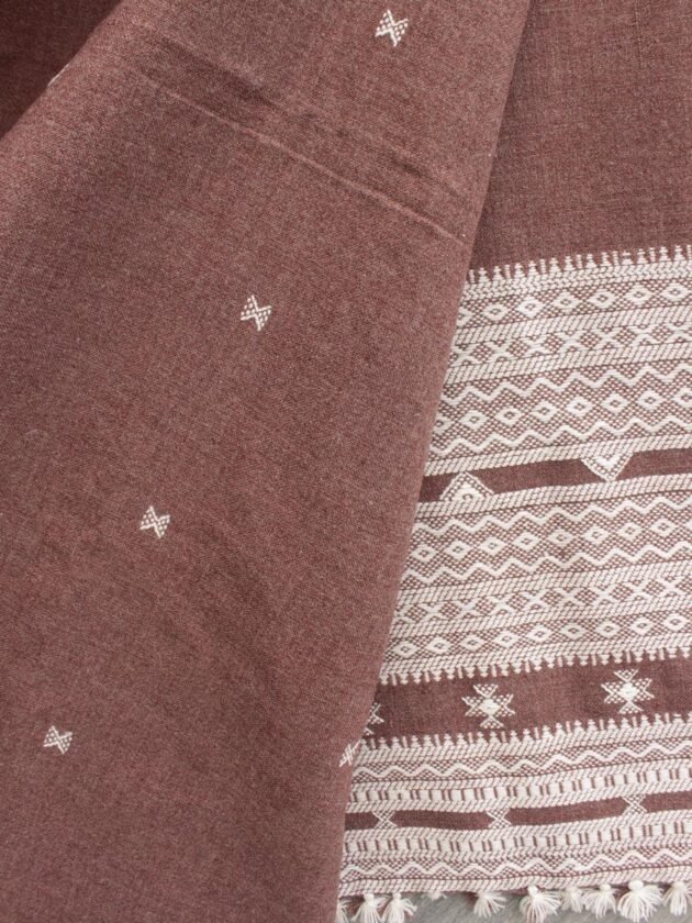 Brown-choumak-kutch-woolen-shawl at Shilphaat.com