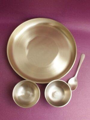 Handcrafted-Brass-Dinner-Plate,-bowls,-spoon-set at Shilphaat.com