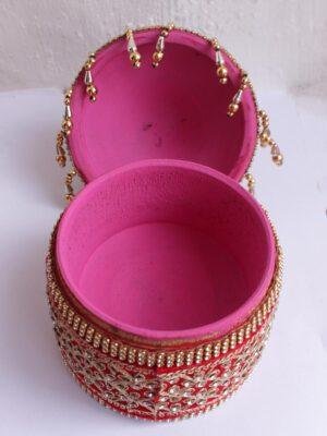 Crystal-Paisleys-wooden-marriage-Sinhora