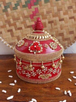 Red-roses-and-zari-lace-wooden-sindur-box at Shilphaat.com
