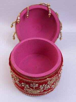 Zari-and-Crystal-velvet-lace-wooden-marriage-Sinhora