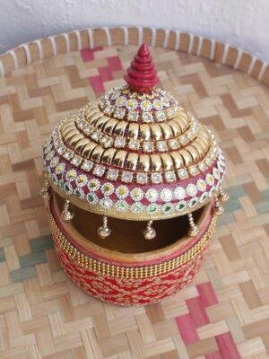 Red-and-golden-lace-Big-wood-Sindhora at Shilphaat.com