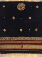 Black Ahir Handembroidered woolen Shawl - Image 3