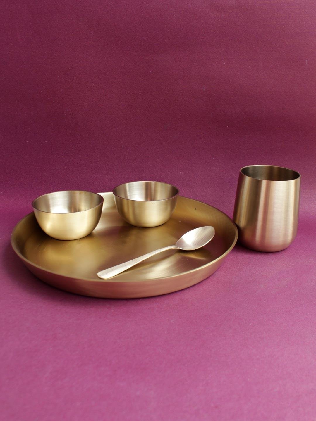 Broad-Base-glass-handcrafted-Brass-thali-set-of-5.jpg Broad-Base Glass, Brass Dinner Thali set of 5 - Image 1