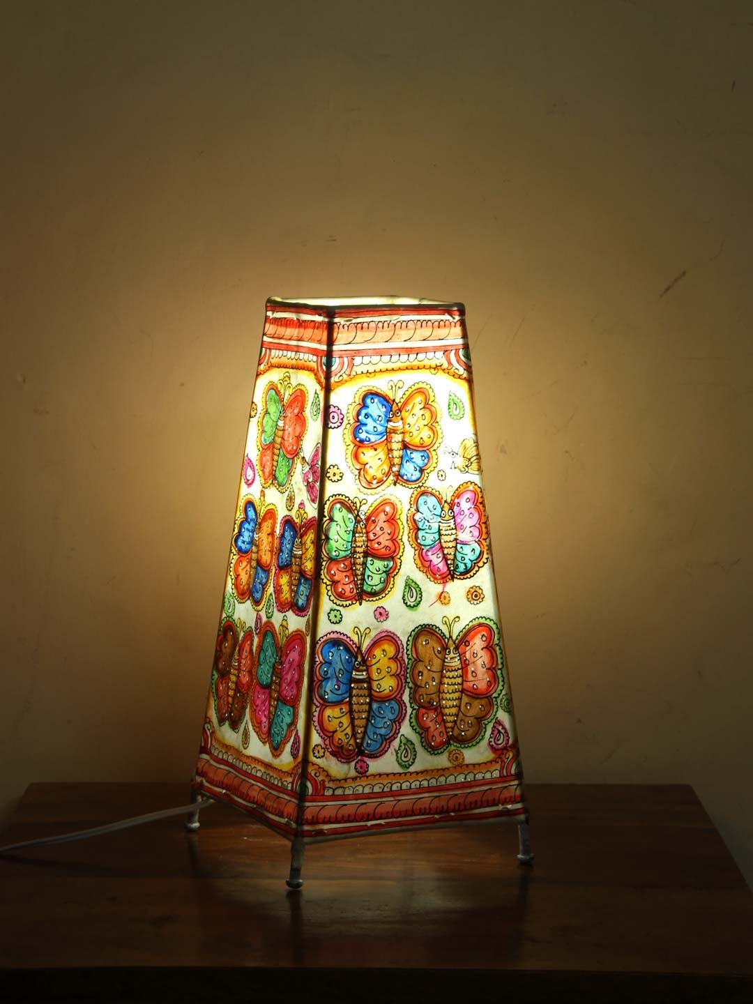 Butterflies-Tholu-Bommalata-long-lamp.jpg Butterflies Tholu Bommalata Long Lamp - Image 1