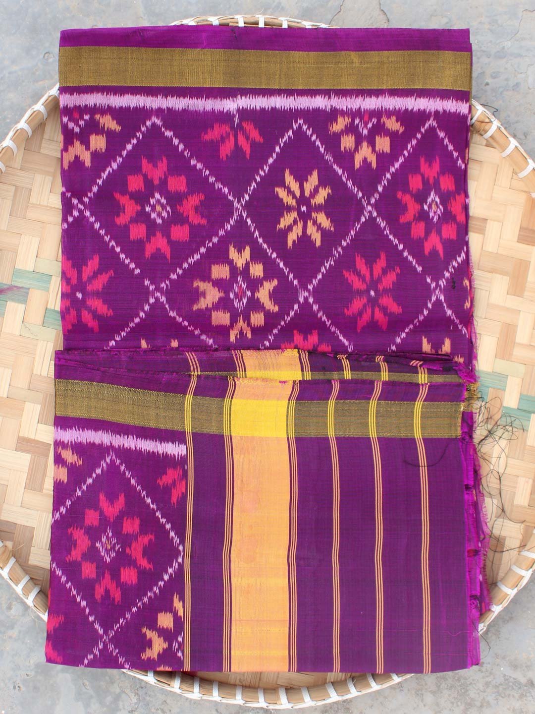 Grape-purple-pure-silk-patan-patola-dupatta.jpg Grape-Purple pure silk Patan Patola Dupatta - Image 1
