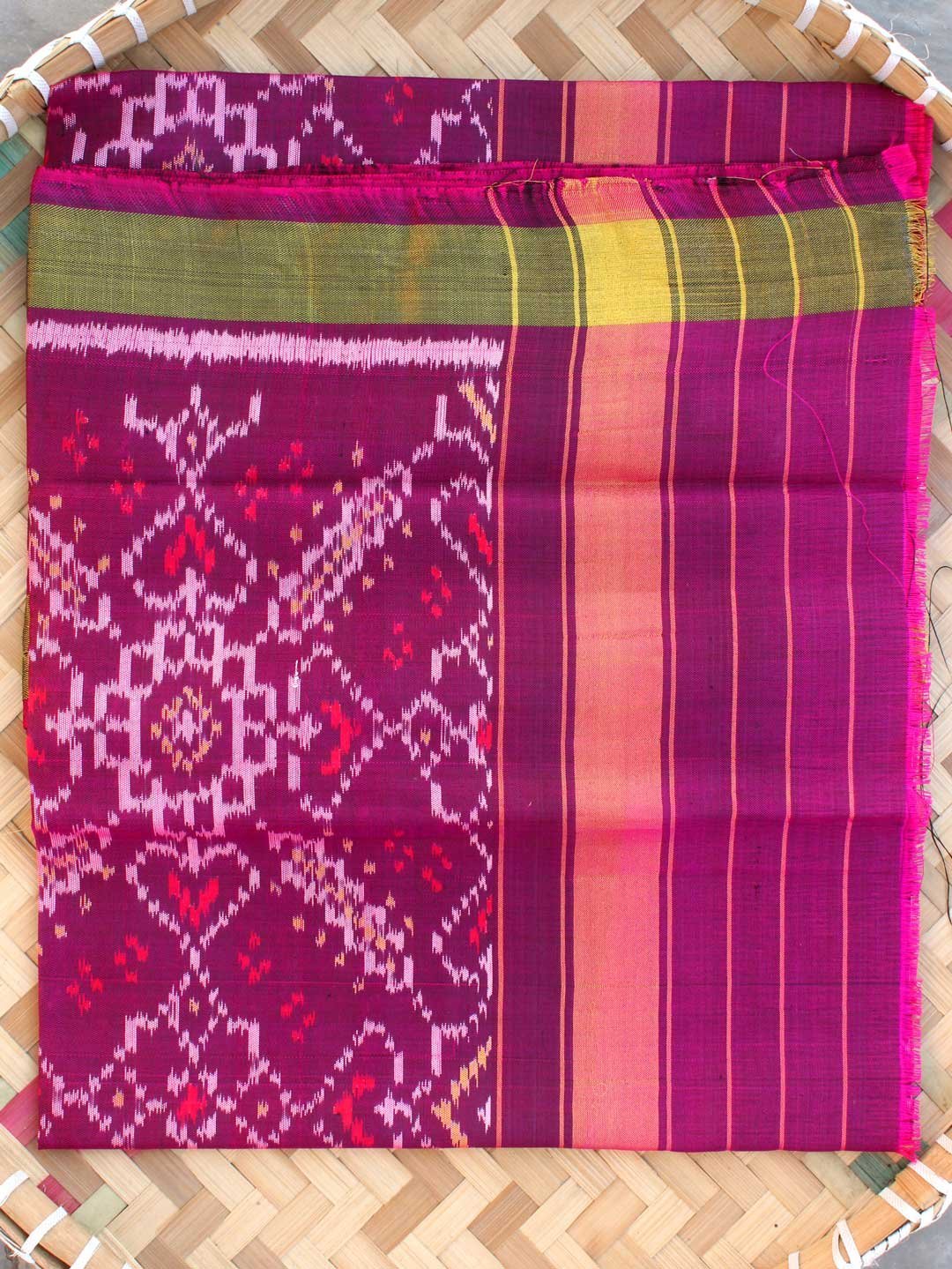Magenta-Purple-pure-silk-Patan-Patola-Dupatta.jpg Magenta-Purple Patola pure silk dupatta - Image 1