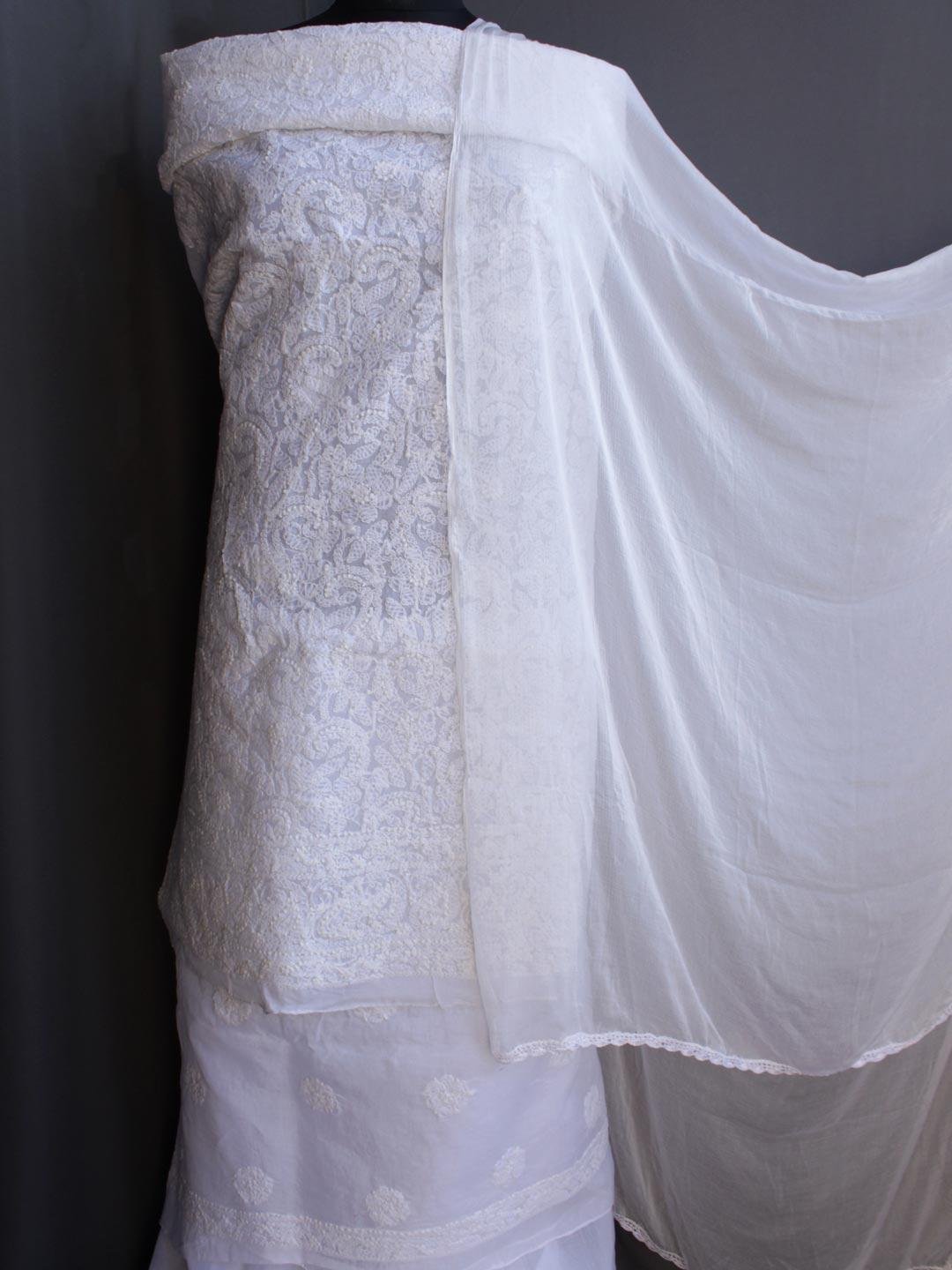 Off-white-chikankari-cotton-3pc-ladies-suit-Shilphaat.jpg Off-white Chikankari Cotton 3pc ladies suit - Image 1