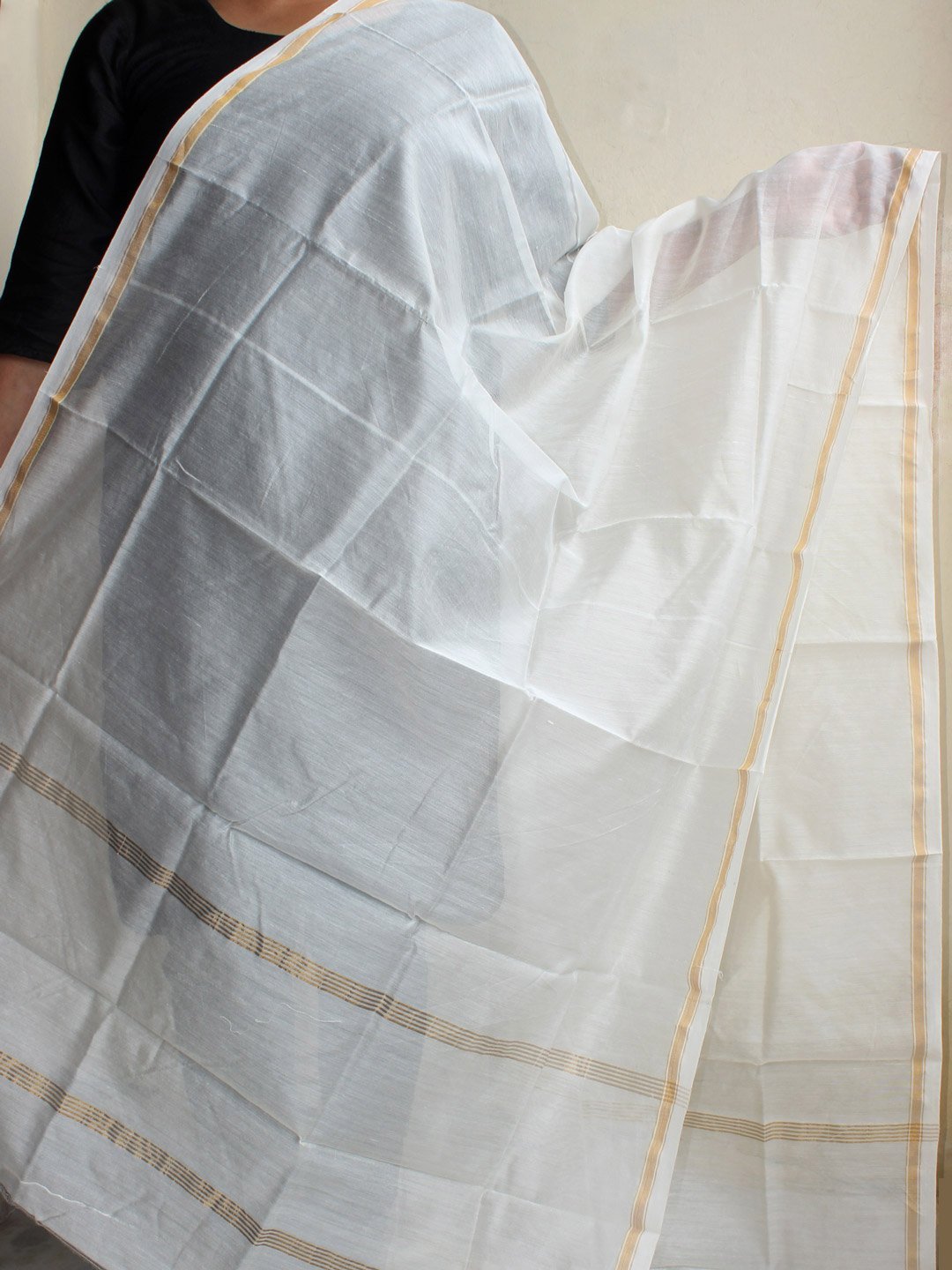 Off-white-silk-cotton-chanderi-dupatta.jpg Off-white Silk-cotton Chanderi Dupatta - Image 1