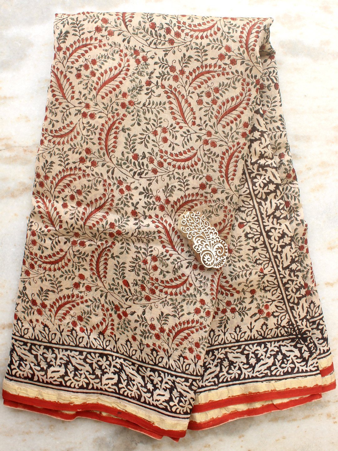 Paisley-palla-red-and-black-block-printed-chanderi-saree-.jpg Red and Black Block printed Beige Chanderi Sari - Image 1