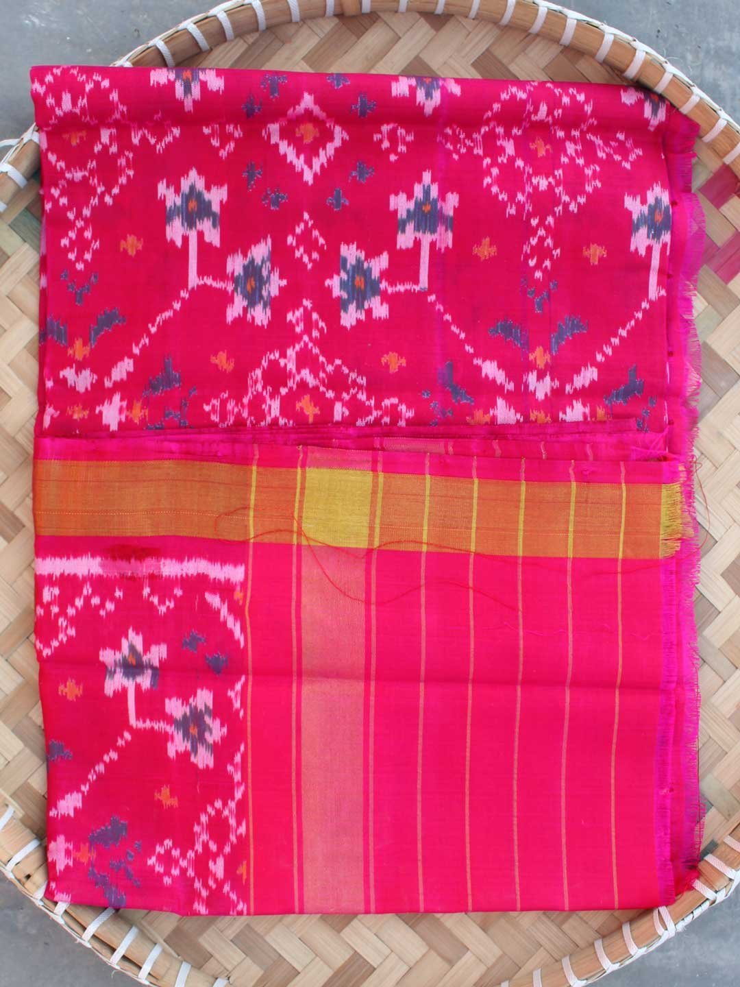 Red-Pink-Patan-Patola-Silk-Dupatta.jpg Red-Pink Patan Patola Silk Dupatta - Image 1
