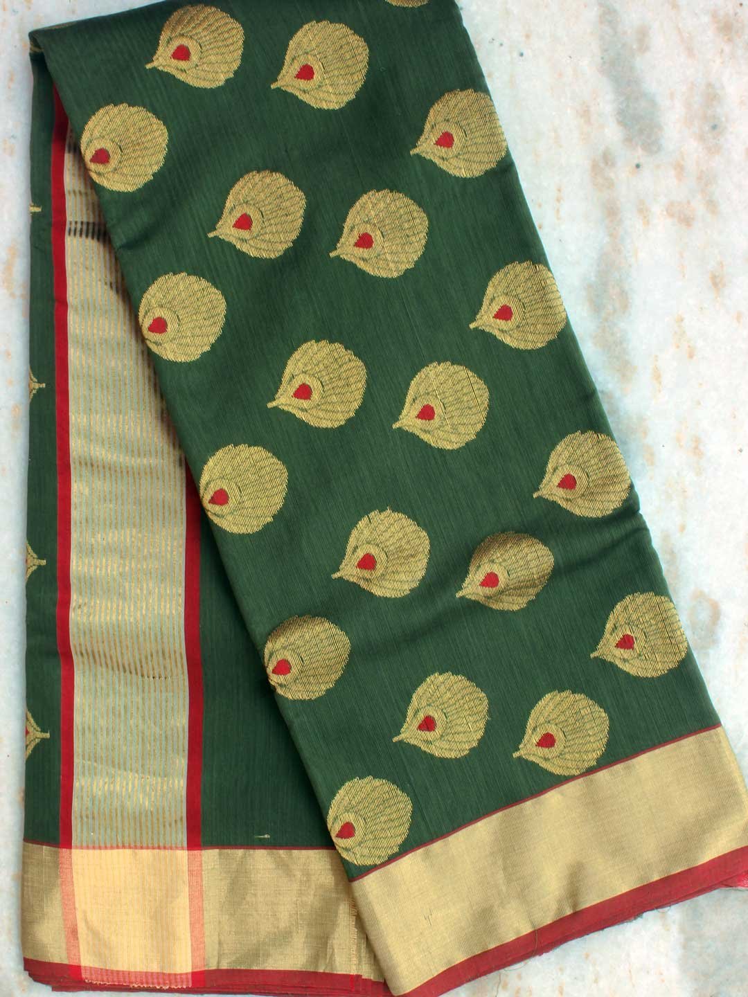 Red-and-Green-Zari-pure-chanderi-Saree.jpg Red and Green zari-work Chanderi saree - Image 1