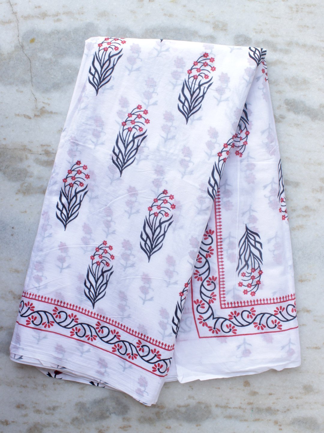 Red-and-black-block-printed-white-mul-cotton-saree.jpg Red and Black Block-printed white mul-cotton Sari - Image 1