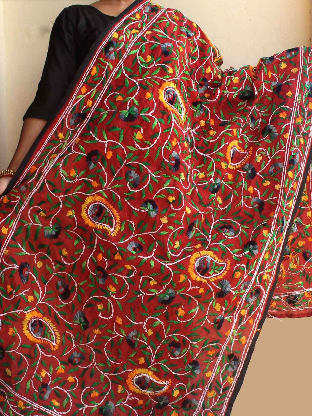 Red-chanderi-phulkari-dupatta.jpg Red Chanderi Fulkari Embroidered Dupatta - Image 1