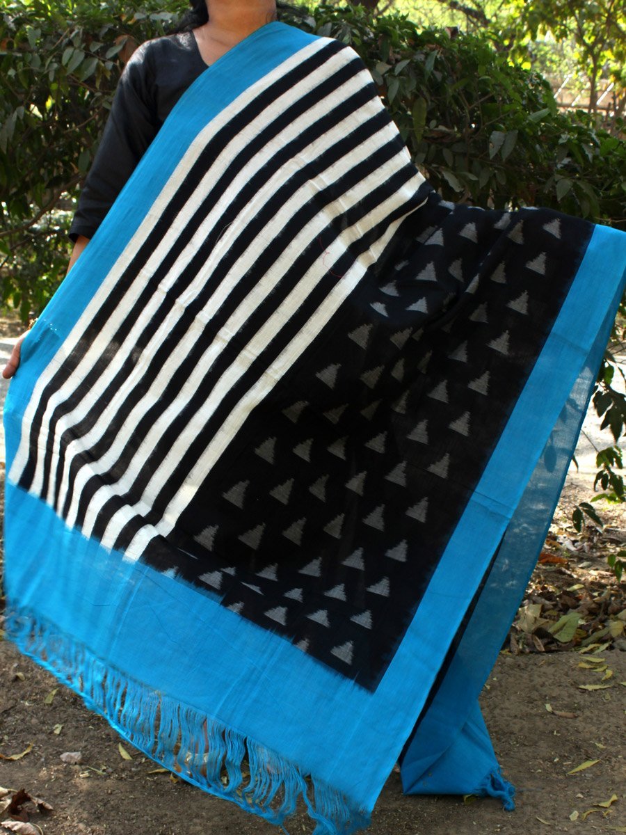 blue-border-black-and-white-striped-ikat-cotton-dupatta.jpg Black, blue and White Pochampally ikkat Dupatta - Image 1