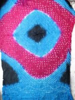 Blue, magenta and black polysilk Bandhani Dupatta - Image 3