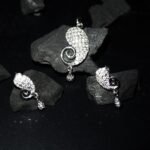 Conch Shape Zircon-Silver Pendant Earrings Set