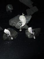 Conch Shape Zircon-Silver Pendant Earrings Set