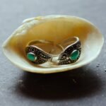 Green eyes- Jade and Silver Toe rings