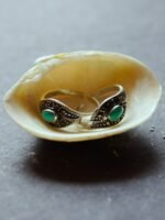 Green eyes- Jade and Silver Toe rings