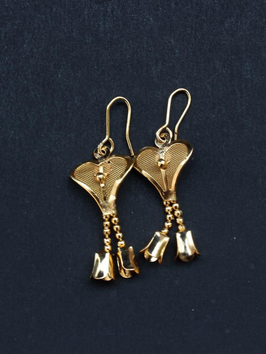 golden-heart-fashion-earrings.jpg Heart Shape Daily wear Earrings - Image 1