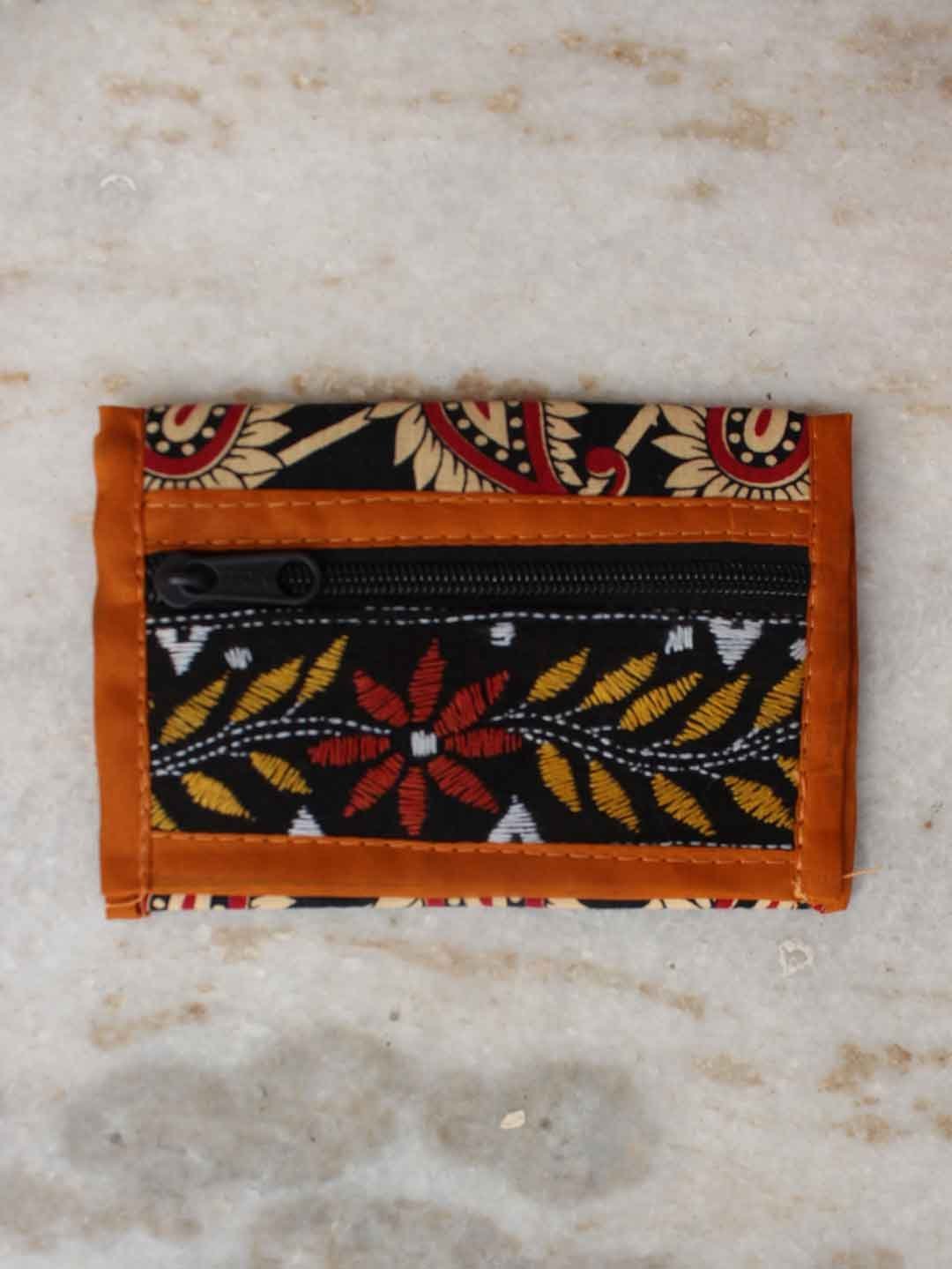 kanthawork-cotton-pouch-bag-Shilphaat.jpg Kanthawork cotton Pouch Bag - Image 1