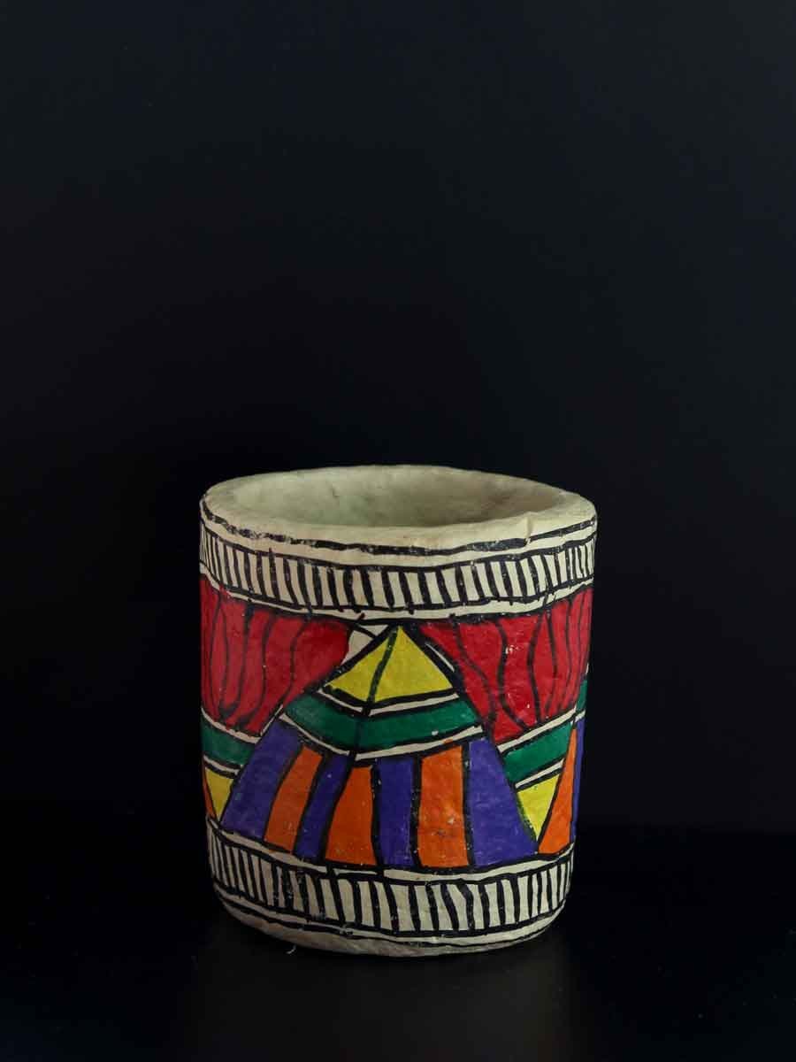 papar-mache-madhubani-pen-holder.jpg Paper Mache Madhubani Pen Stand - Image 1