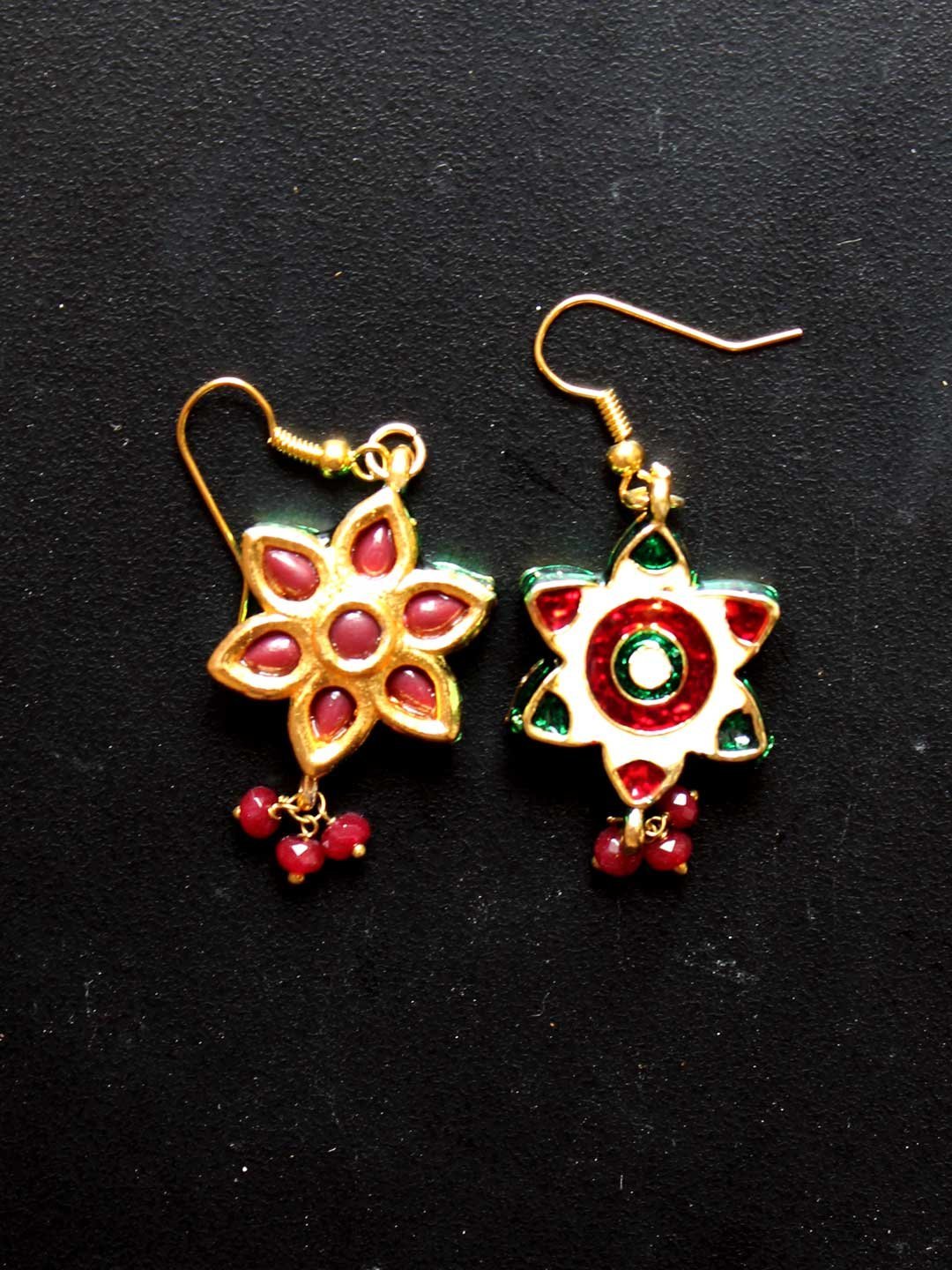 red-floral-kundan-earrings.jpg Floral Kundan work Earrings - Image 1