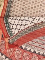 Red, green Block-Printed Beige Kota cotton Saree - Image 2